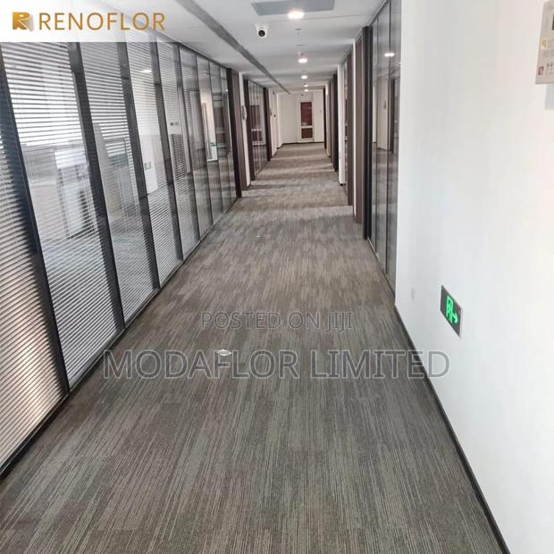 Prestige Grade Carpet Tiles for Luxury Projects - main view