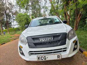 Isuzu D-MAX 2015 White