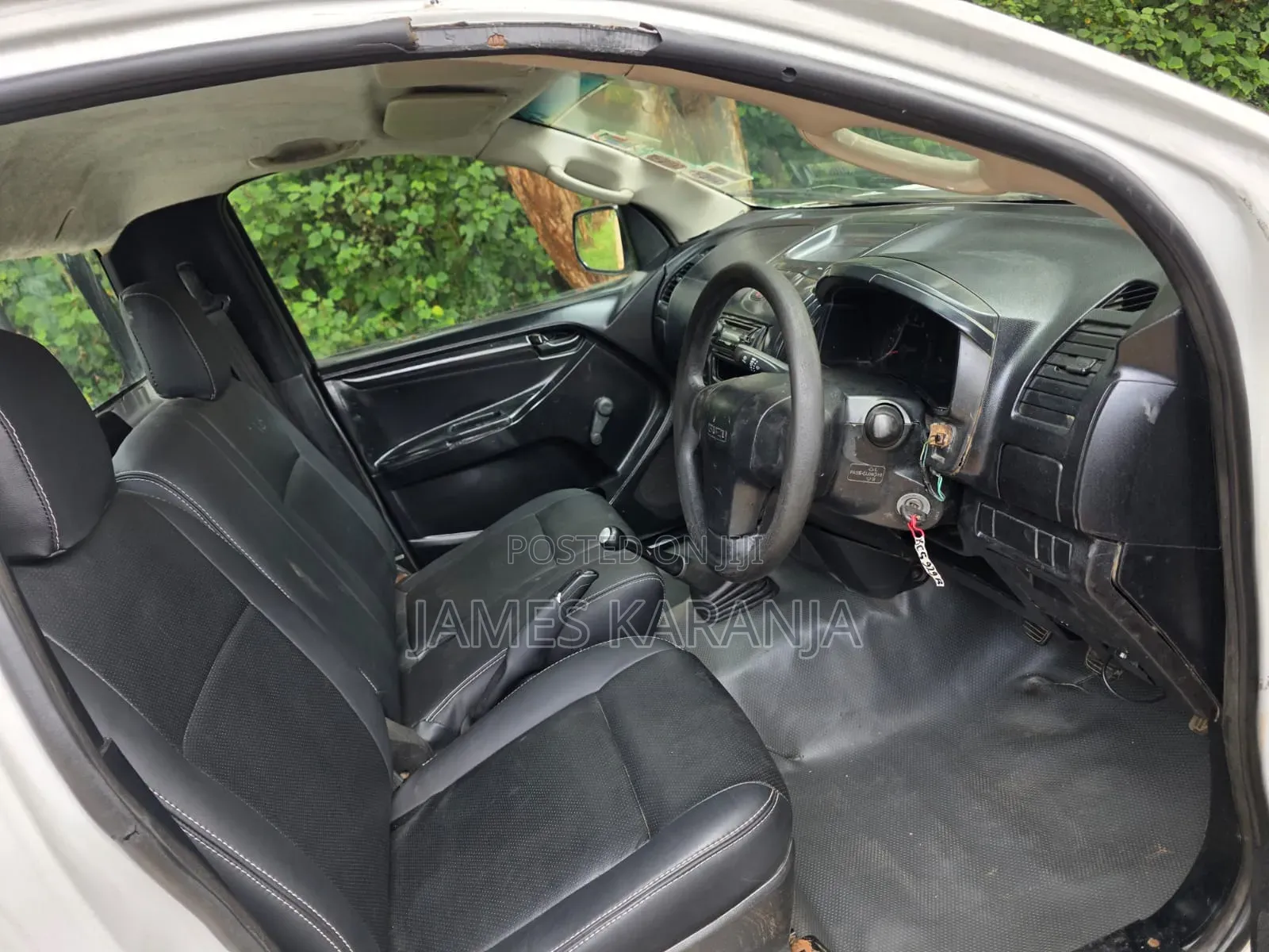 Isuzu D-MAX 2015 White