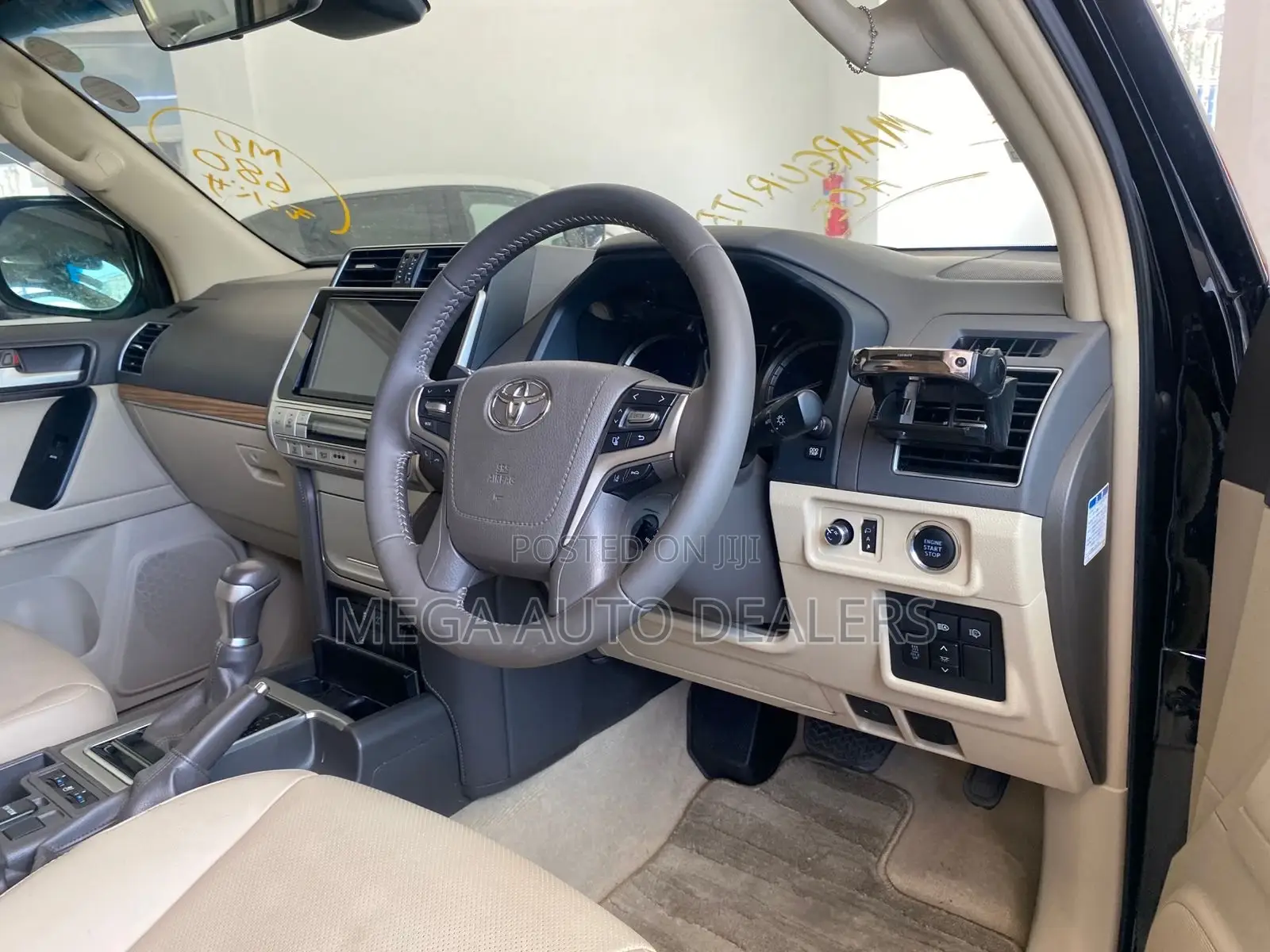 Toyota Land Cruiser Prado 2018 Black