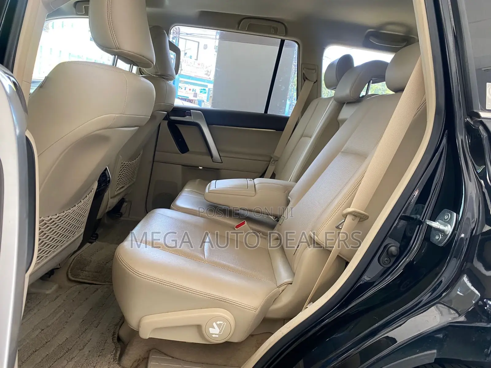 Toyota Land Cruiser Prado 2018 Black