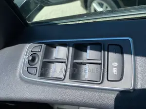 Jaguar F-Pace 2018 Blue