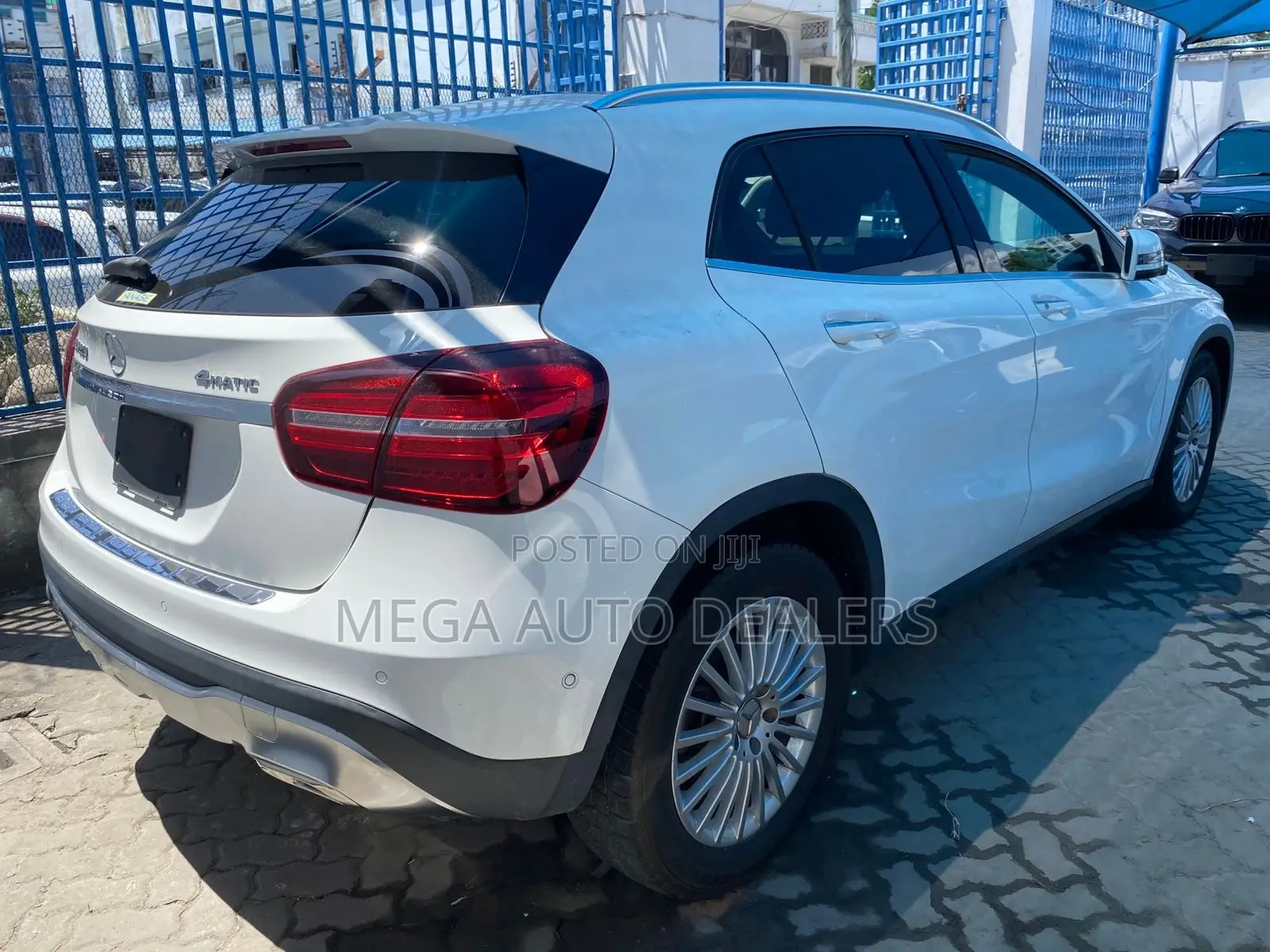 Mercedes-Benz GLA-Class 2018 White