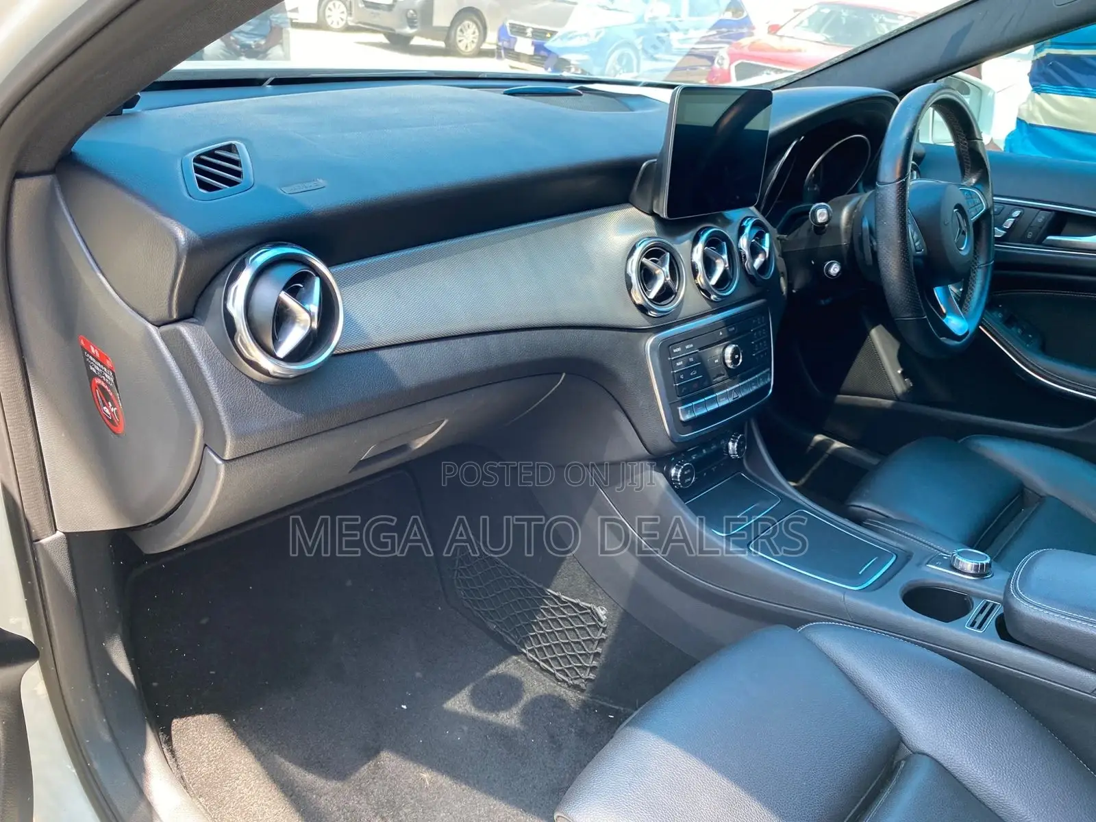 Mercedes-Benz GLA-Class 2018 White