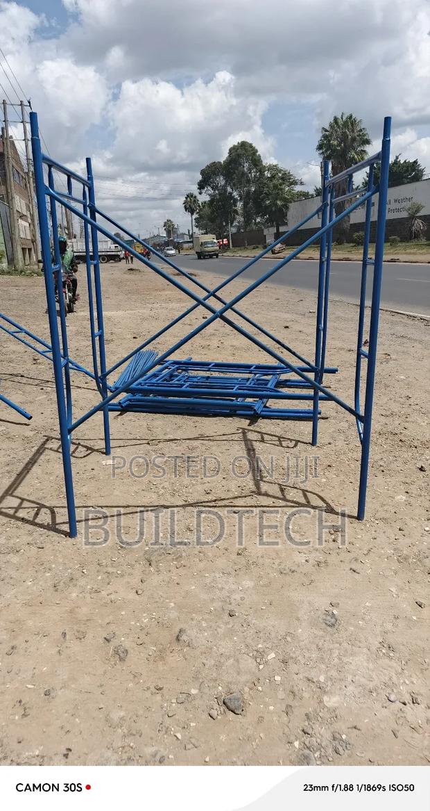Safe Climb Scaffolding Ladders - main view
