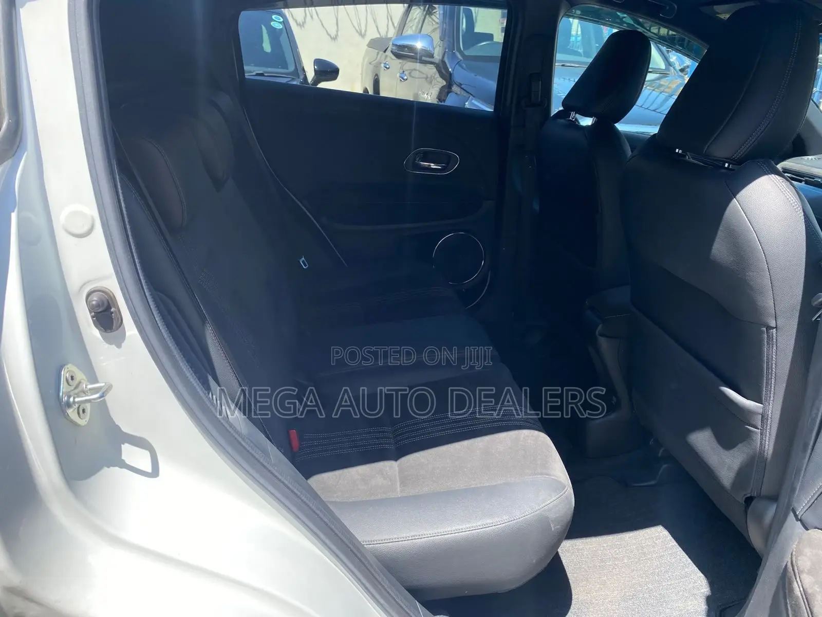 Honda Vezel 2018 White