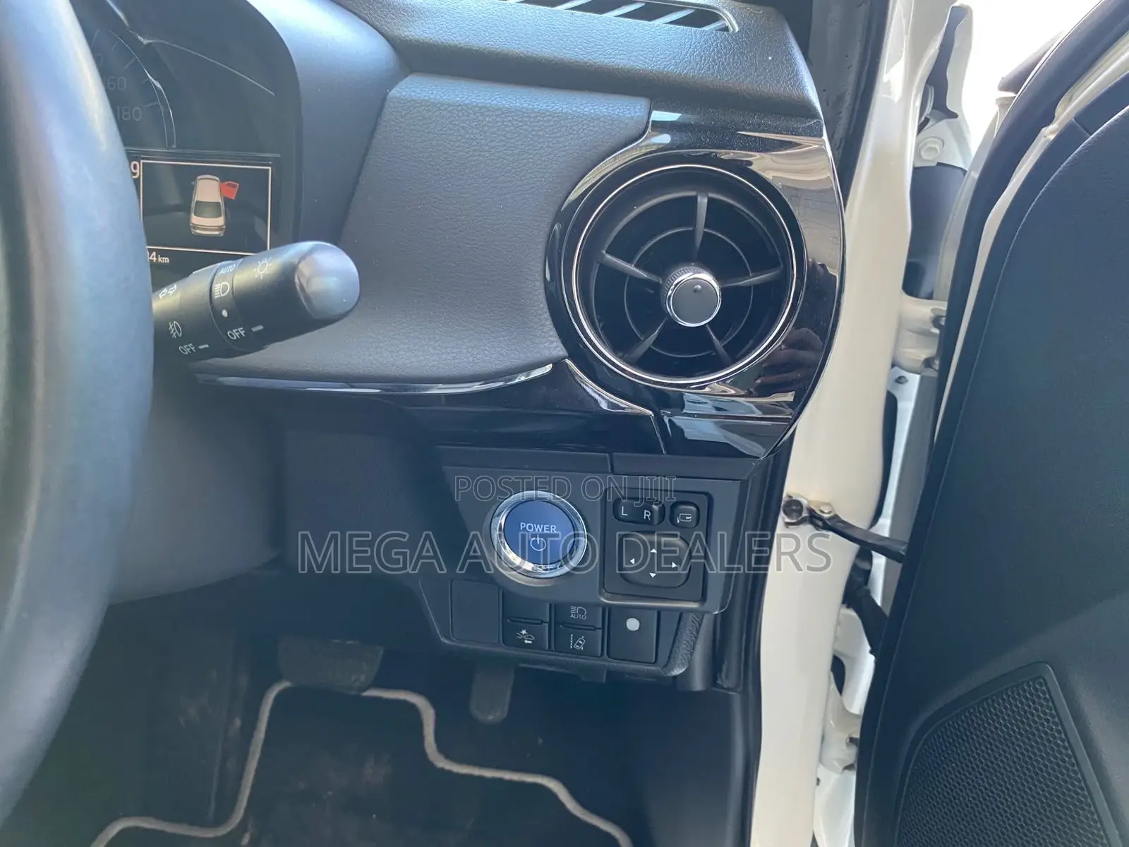Toyota Axio 2018 White