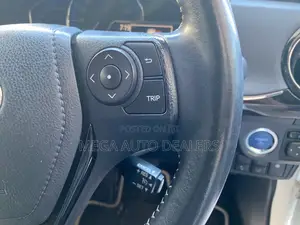 Toyota Axio 2018 White