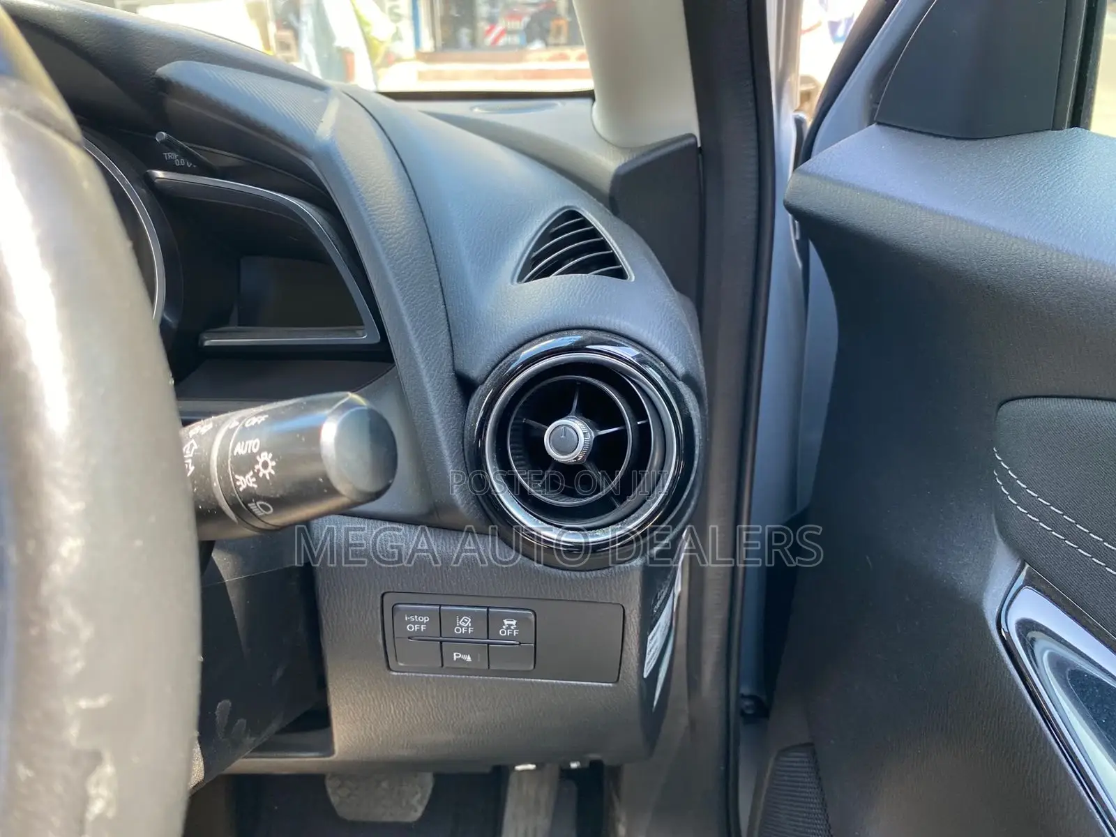 Mazda Demio 2018 Silver
