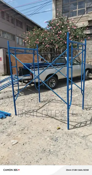 Building Site Safety Scaffolding Ladders