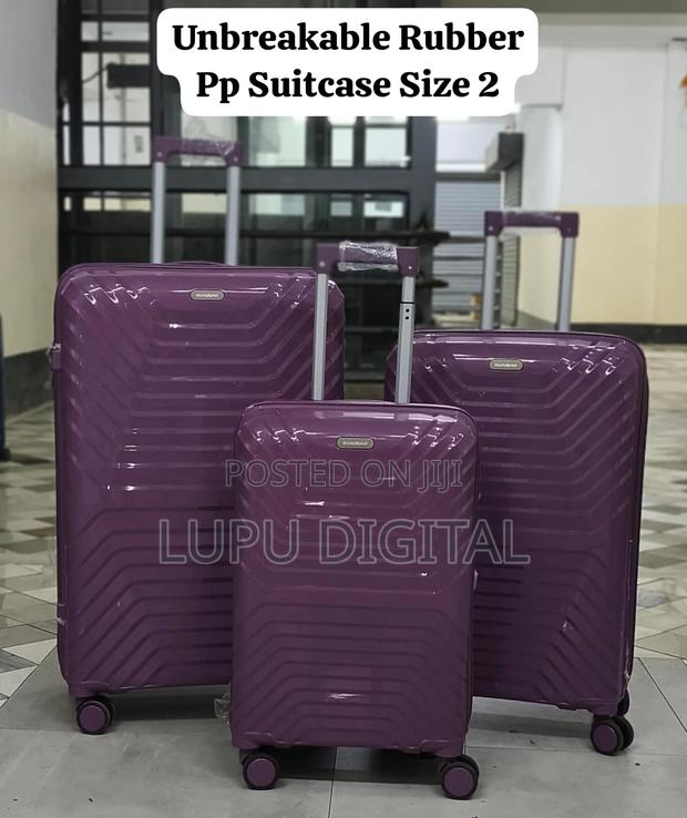 Size 4 3 in 1 Unbreakable Rubber Pp Suitcase