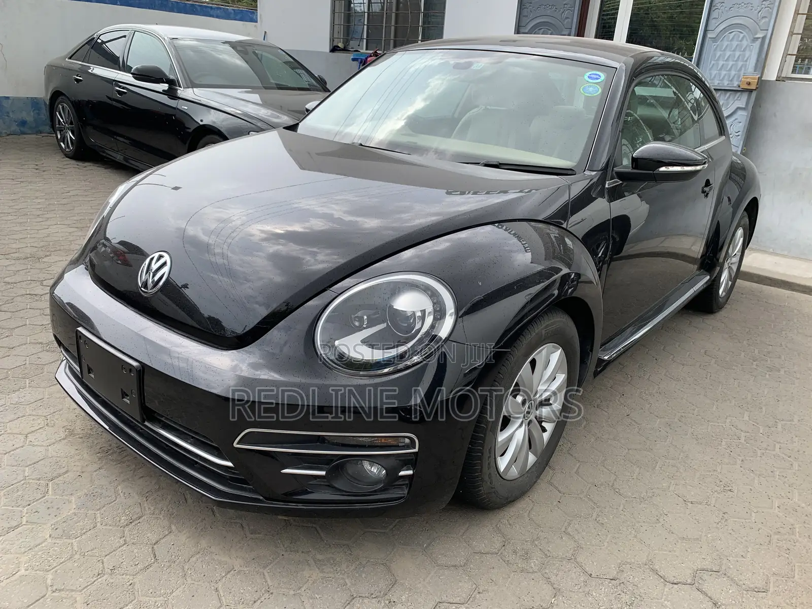 Volkswagen Beetle 1.8T S Hatchback 2017 Black