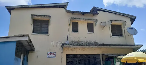 20bdrm Block of Flats in Green Estate, Kiembeni for sale