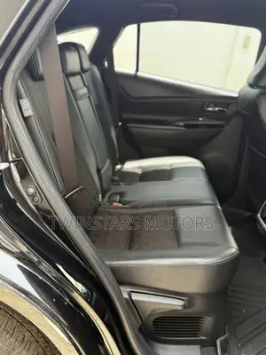 Toyota Harrier 2.0 2018 Matt Black
