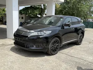 Toyota Harrier 2.0 2018 Matt Black