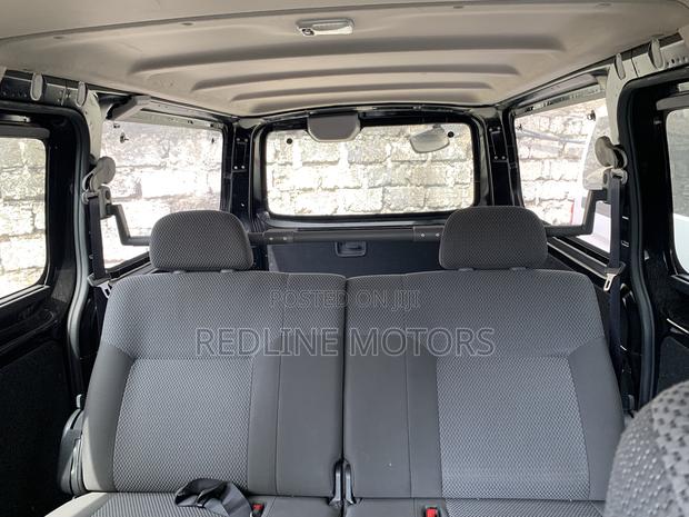 Nissan NV350 2016 Black - thumbnail 5