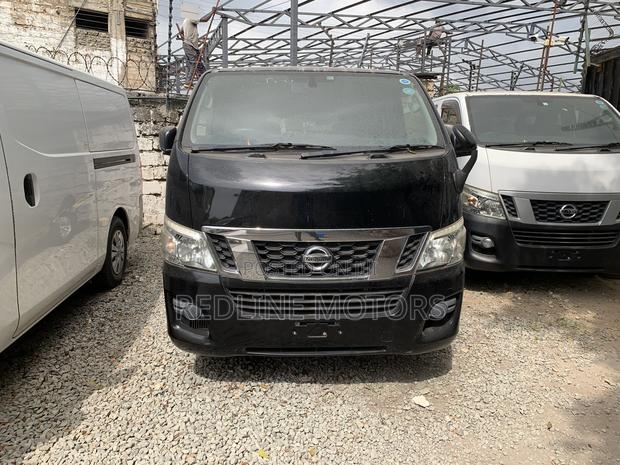 Nissan NV350 2016 Black - thumbnail 2
