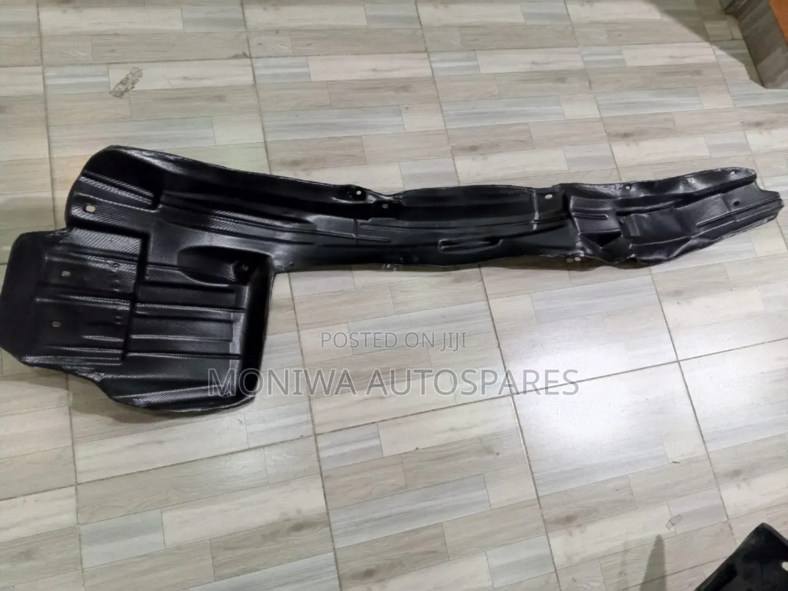 Stone Guard Isuzu Dmax Old Model