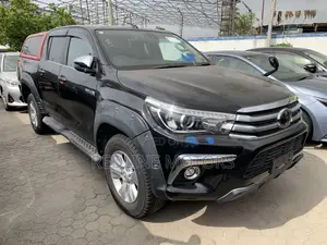 Toyota Hilux Revo Double Cab Deisel 2.4 RWD 2018 Black