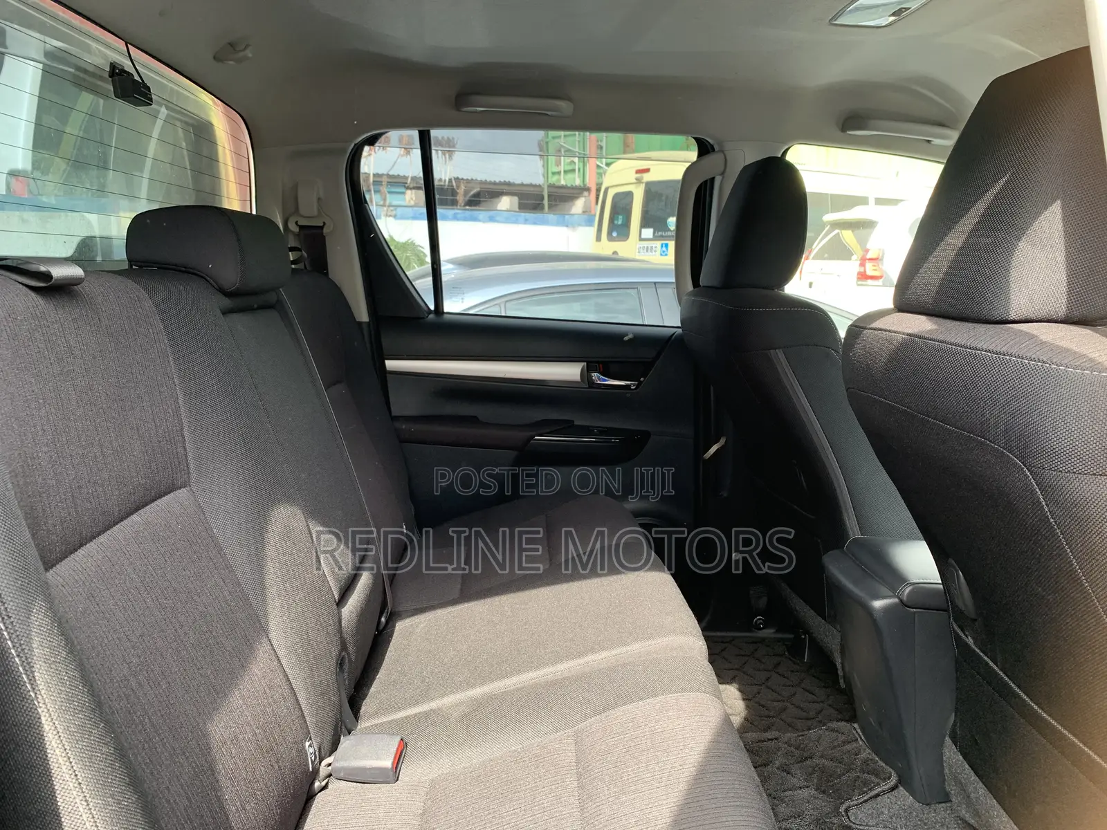 Toyota Hilux Revo Double Cab Deisel 2.4 RWD 2018 Black