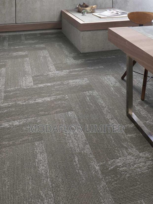 Thick Durable Office Carpet Tiles - main view