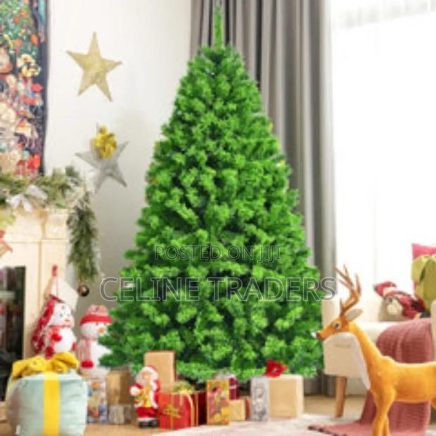 *Christmas Trees*
*Pine Shape* *6ft(180cm) - main view