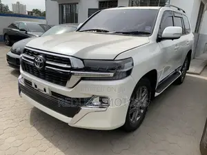 Toyota Land Cruiser 4.5 V8 VXR 2008 White