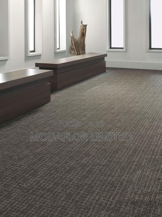Noise Reducing Carpet Tiles for Offices and Halls