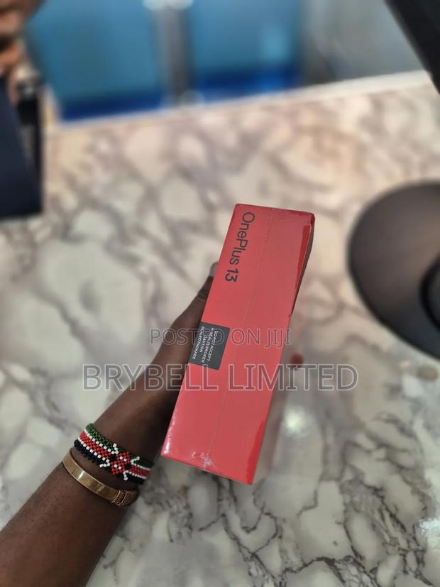 New OnePlus 13 512 GB Black - thumbnail 3