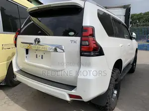 Toyota Land Cruiser Prado 2.8 2018 White