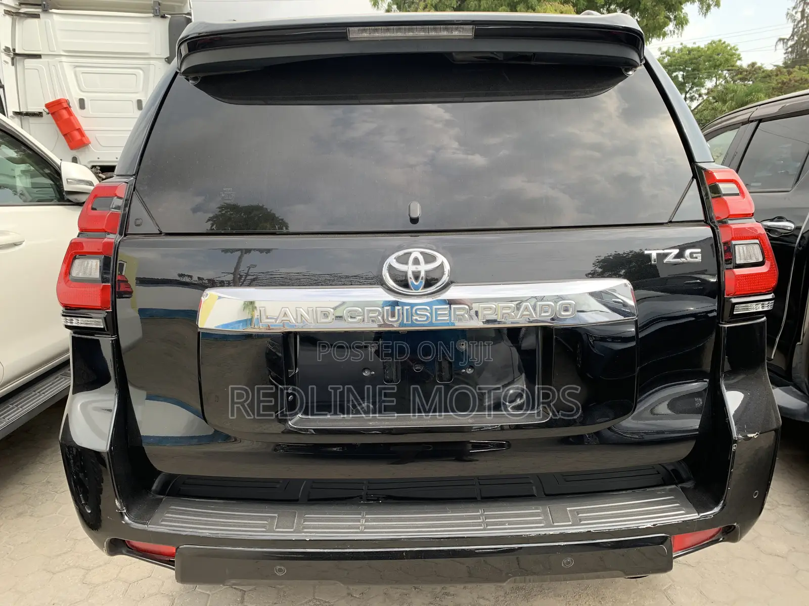 Toyota Land Cruiser Prado 2.8 2020 Black