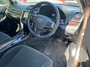Toyota Premio 1.8 FWD 2018 Brown