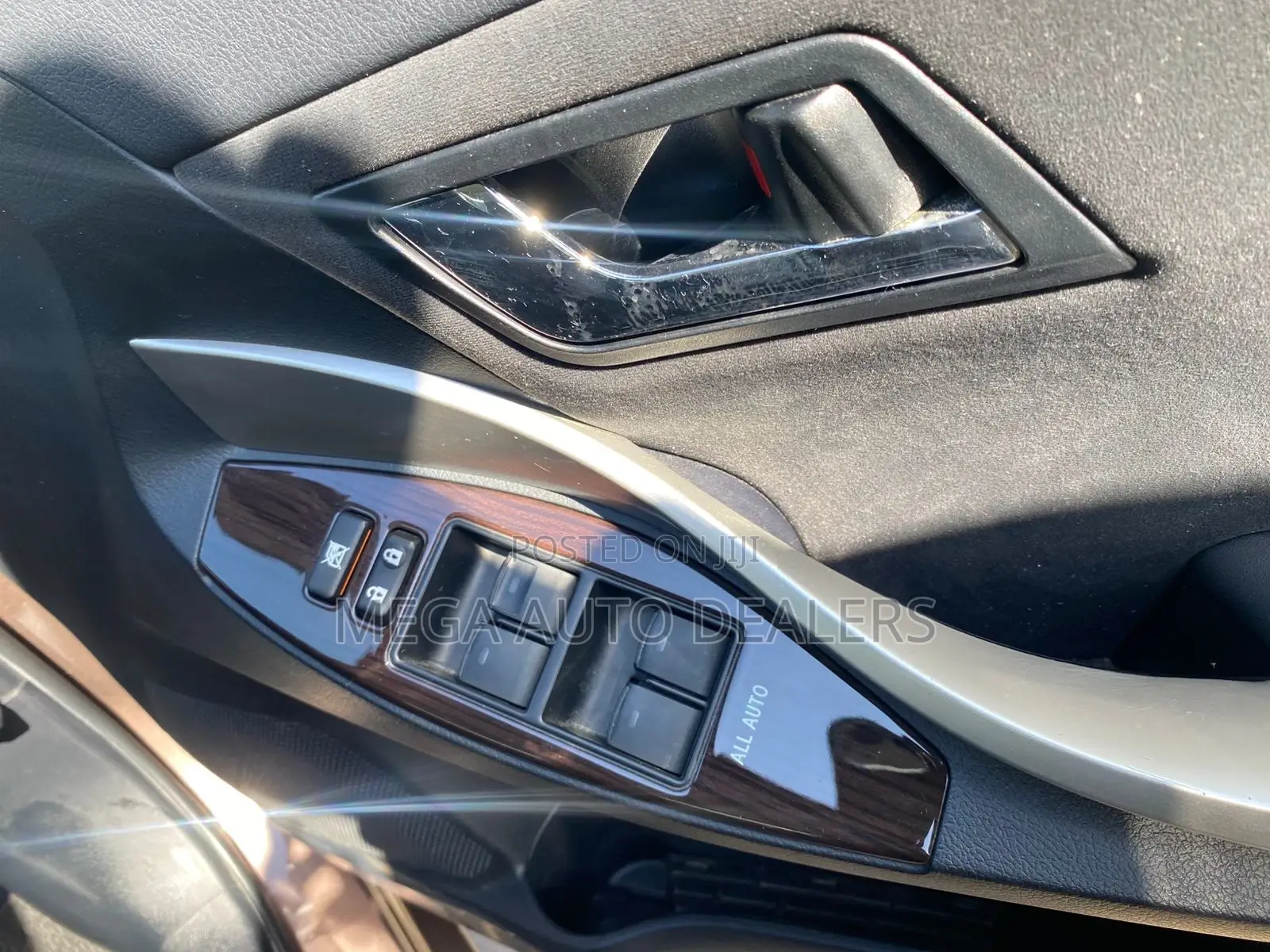Toyota Premio 1.8 FWD 2018 Brown