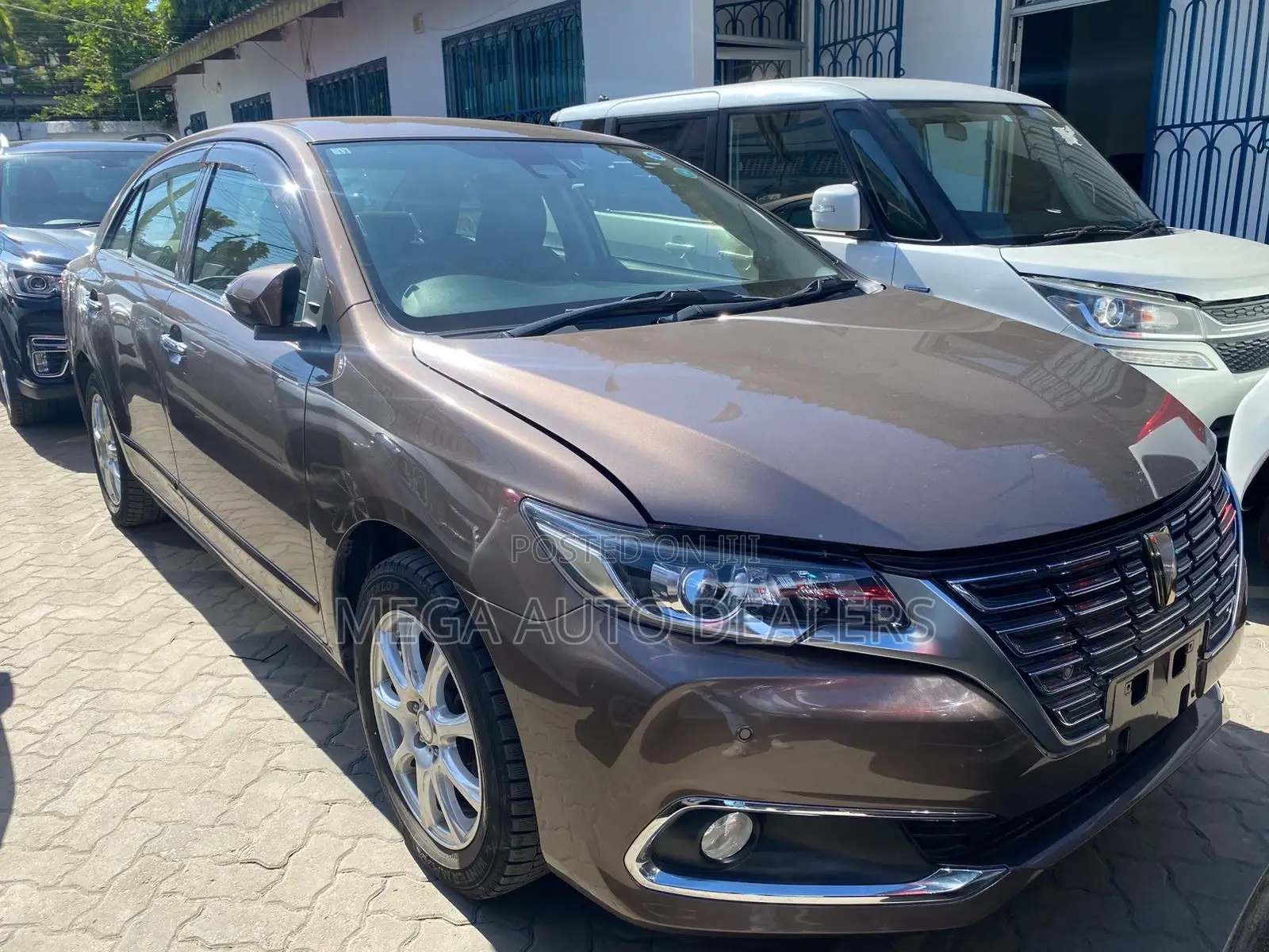 Toyota Premio 1.8 FWD 2018 Brown