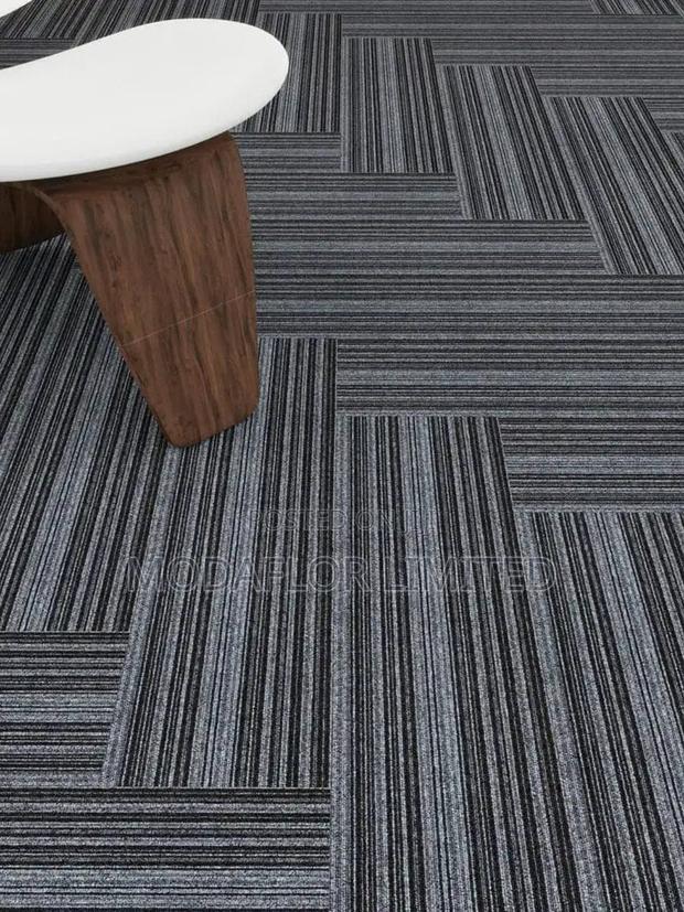 Budget Friendly Modular Carpet Tiles - main view