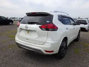 Nissan X-Trail 2.0 Petrol AWD 2018 White