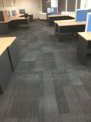 Value-for -Money Carpet Tiles for High Traffic Floors