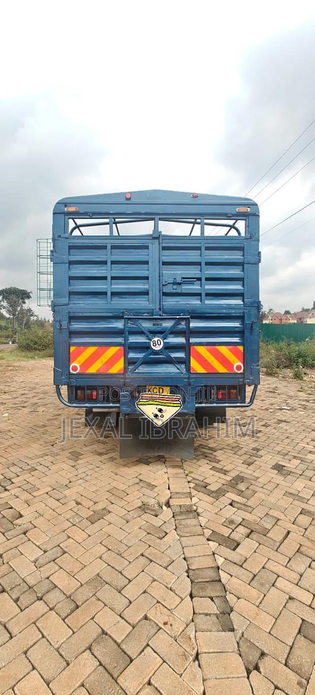 NPR Lorry Very Clean - thumbnail 2