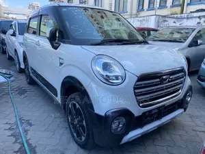 Daihatsu Cast 2018 White