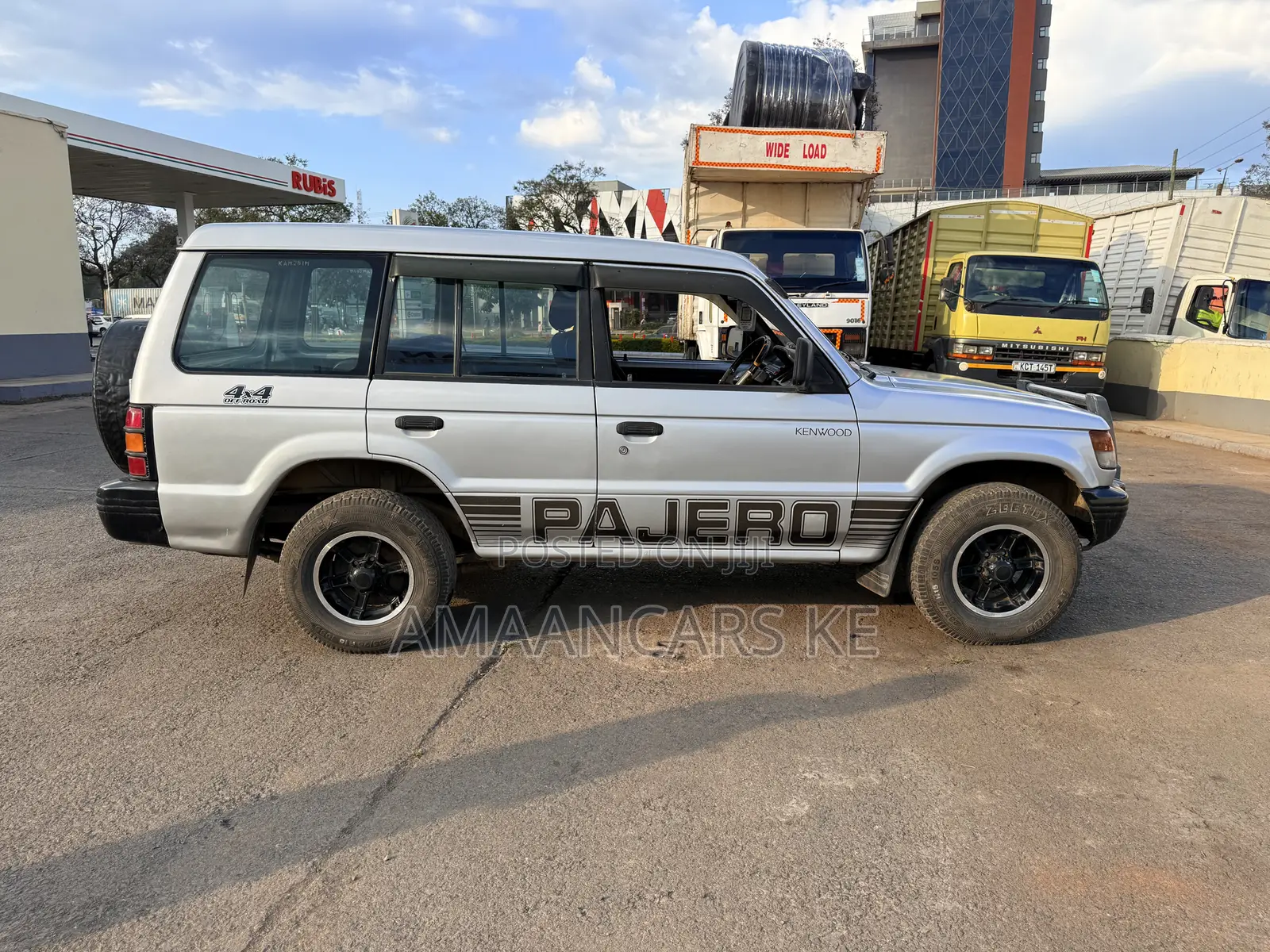 Mitsubishi Pajero 1999 Silver