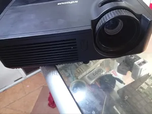Refurbished Infocus In112 Projector