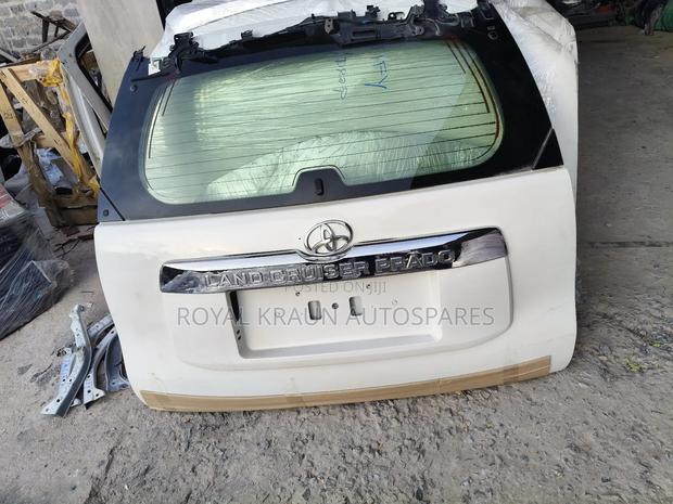 Prado 160/ 165 Boot / Tailgate - thumbnail 2