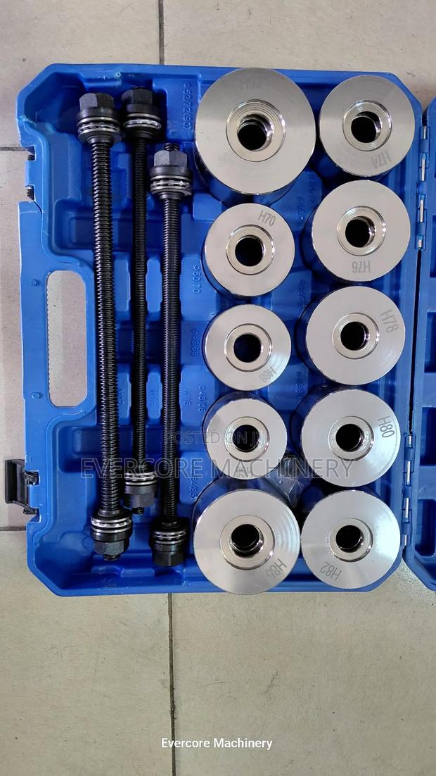 Heavy Duty Universal Bush Removal Installation Tool Set - thumbnail 2