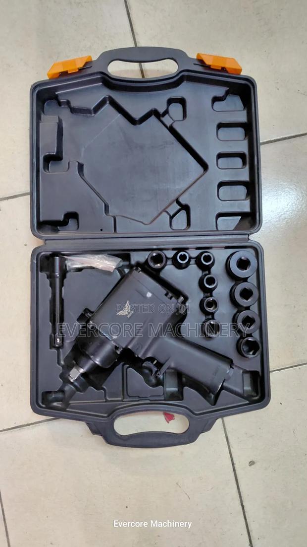 Best Quality Air Impsct Wrench Half Inch With Accessories. - main view