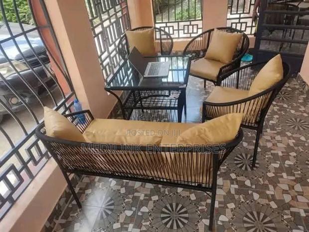 Handwoven 5-Seater Outdoor Set