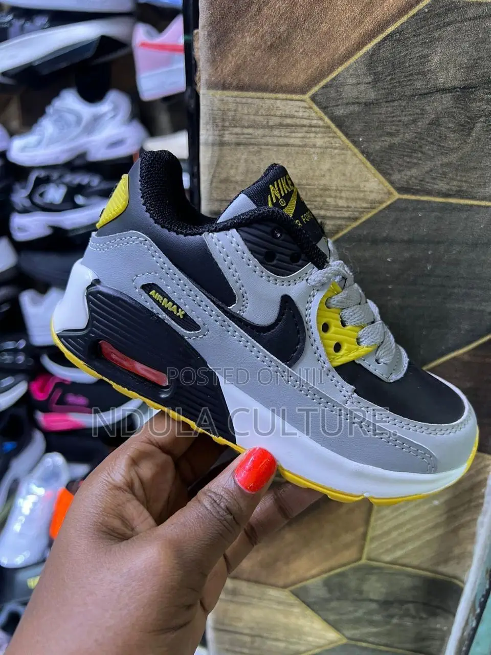 Airmax 90 Kidz Size 27—To—-35