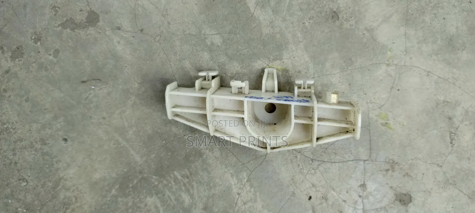 Toyota Fielder 165 Backlight Bracket