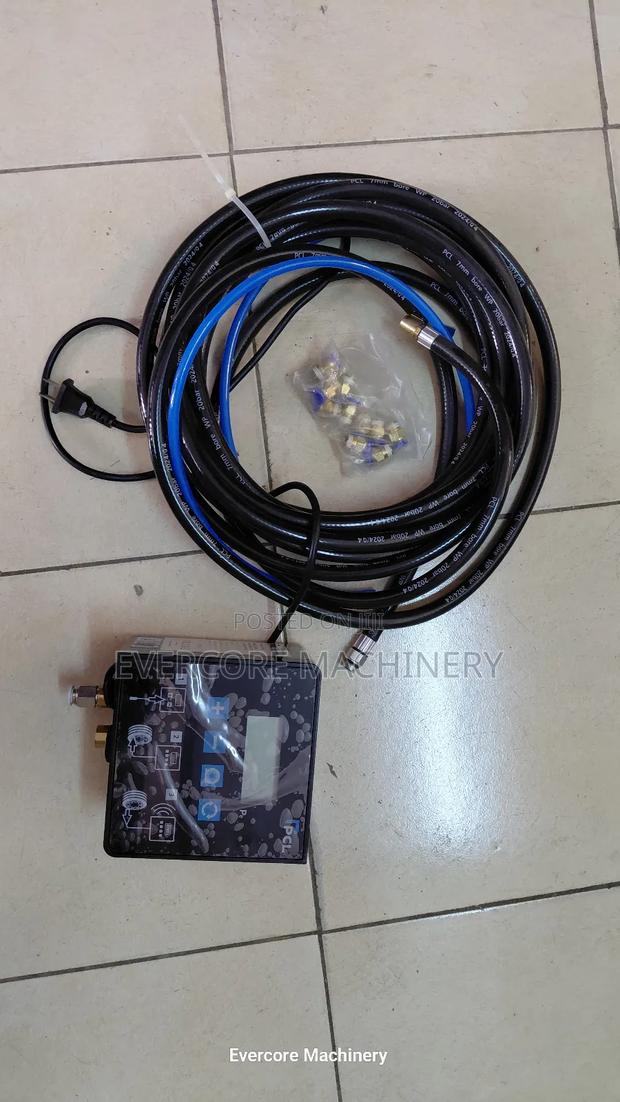 Commerial PCL Italy Air Inflator Machine Wall Mounted. - thumbnail 4