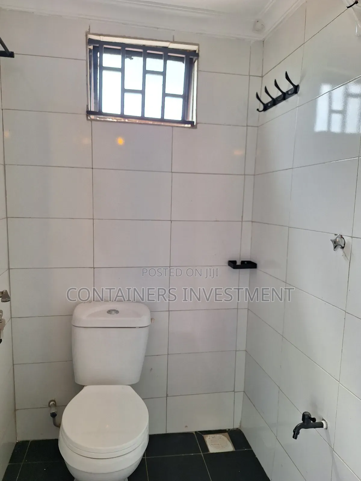 Container Studio House Perfect For Air Bnb Set Up.