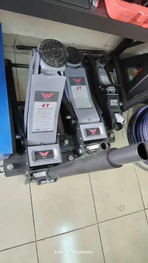 Heavy Duty 4 Tonne Car Lift Jack Machine Best Quality.